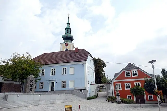 Immobilienmakler Leonding – lokal, persönlich, erfolgreich –<br><em>Persönlich. Kompetent. Vor Ort.</em>